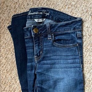 dark wash american eagle jeans